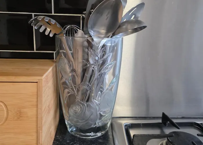 Stylish And Comfortable Leeds (West Yorkshire)