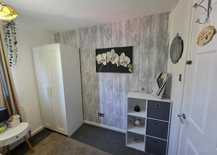 Stylish And Comfortable *